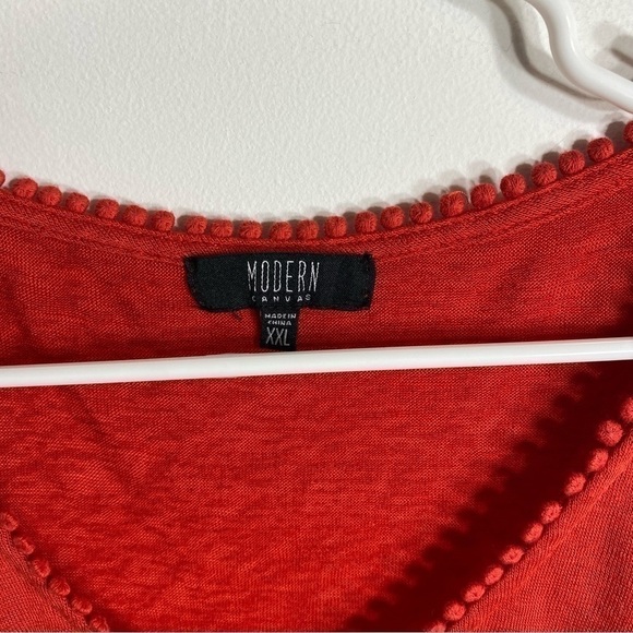 Modern Canvas Red Orange Pom Pom Trim Blouse XXL Short Sleeve Top V-neck - Picture 2 of 7